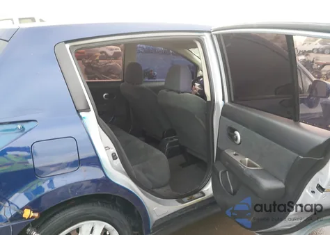 2011 Nissan Versa 1.8S z USA, uszkodzony, nr VIN 3N1BC1CP4BL512075